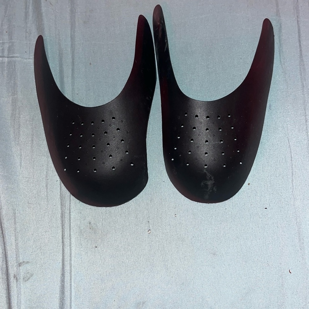 Shoe Crease Protector fits any shoe Buyy now $15!!